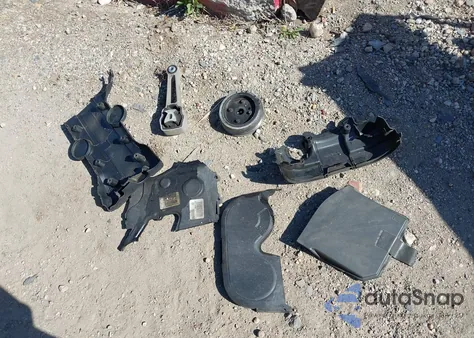 2012 Volvo S60 T5 z USA, uszkodzony, nr VIN YV1622FS1C2109532